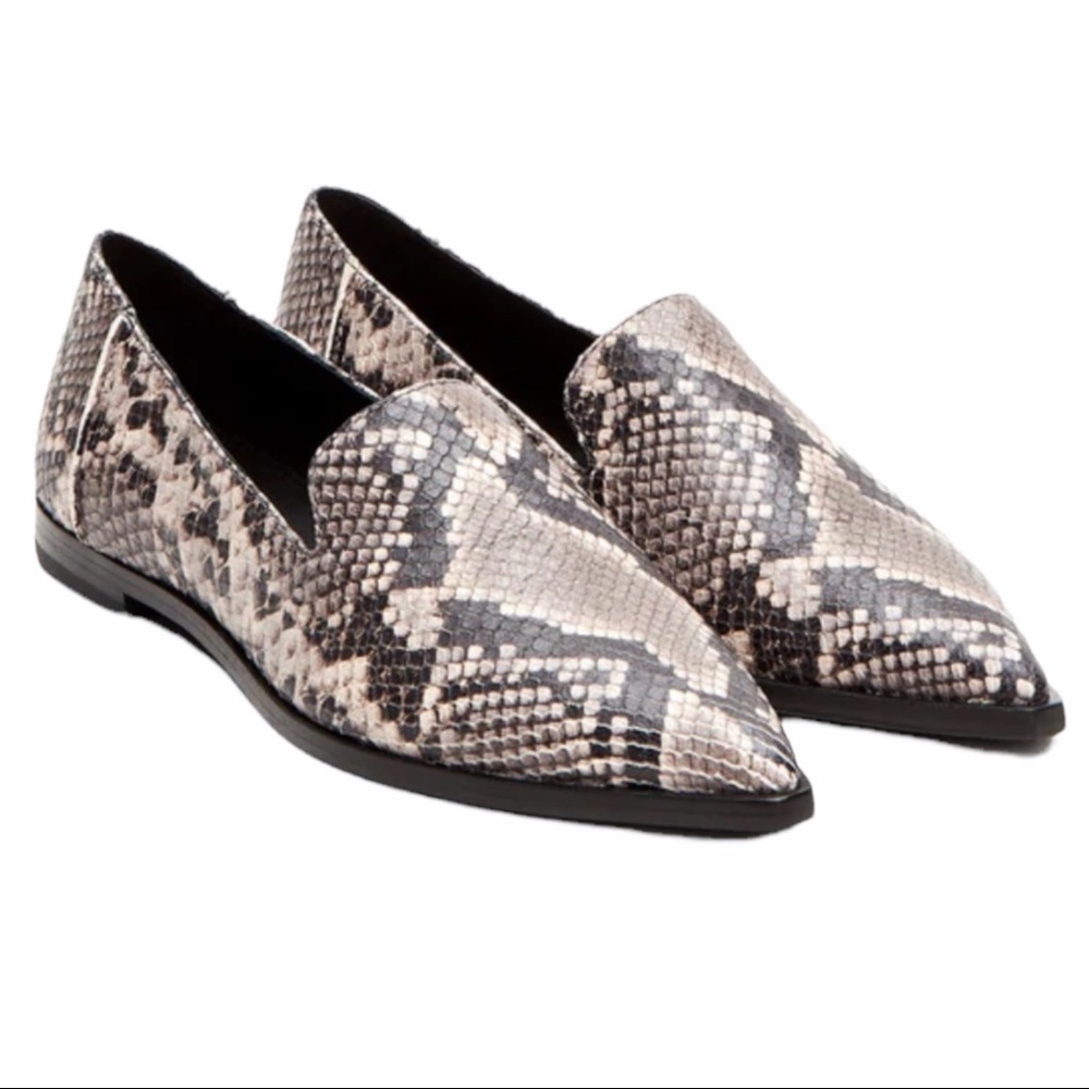 NIB Frye Gray Snake-Embossed Kenzie Venetian Leather Loafer, 6 - Picture 1 of 8